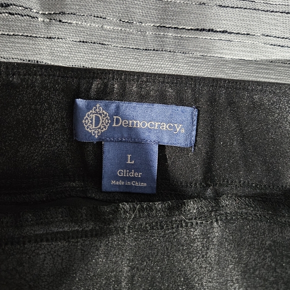 Democracy faux leather glider pant L - Picture 5 of 6